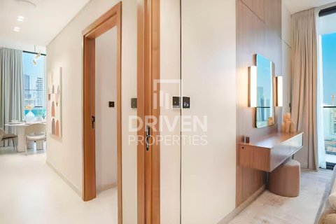 Apartment de 2 dormitorios en District 15, UAE No. 193194 17