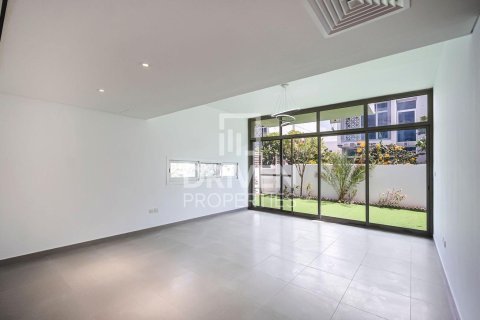 3 bedrooms Townhouse in Arabella Townhouses, UAE No. 193193 4