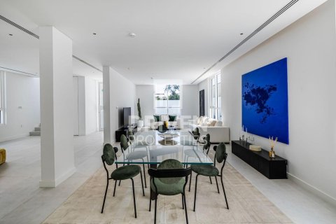 4 bedrooms Villa in Umm Suqeim, UAE No. 193192 12