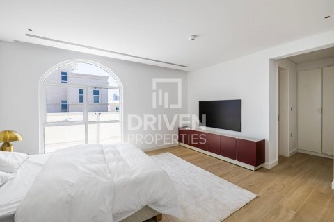 4 bedrooms Villa in Umm Suqeim, UAE No. 193192 17