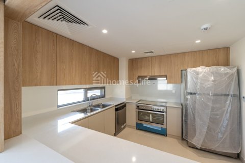 4 bedrooms Villa in The Pulse, UAE No. 137575 8