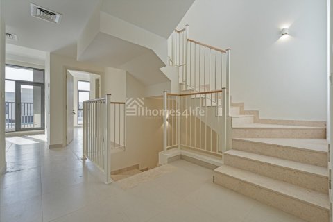 4 bedrooms Villa in The Pulse, UAE No. 137575 10