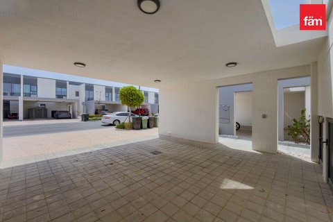 Villa de 3 dormitorios en Dubai, UAE No. 205823 29