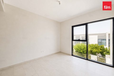 Villa de 3 dormitorios en Dubai, UAE No. 205823 11