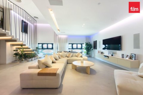 Appartement de 2 chambres à Dubai, UAE No. 205822 4