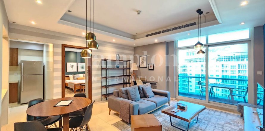 Apartment de 1 dormitorio en The Address Dubai Marina, UAE No. 148280