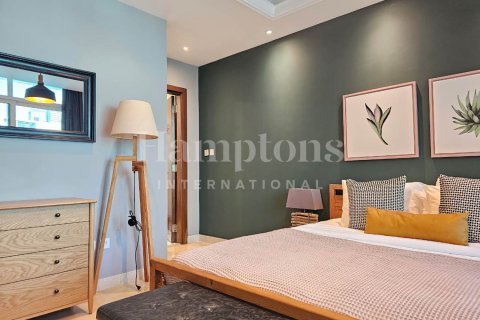 Apartment de 1 dormitorio en The Address Dubai Marina, UAE No. 148280 8