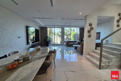 Villa de 4 dormitorios  No. 125147 7