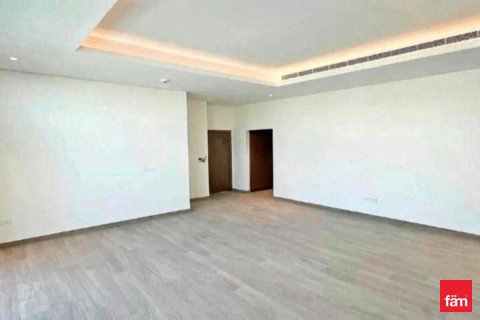 Villa de 4 dormitorios  No. 125146 10