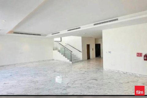 Villa de 4 dormitorios  No. 125146 11