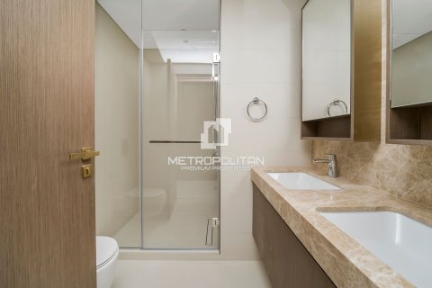 Appartement de 2 chambres à EMAAR Beachfront, UAE No. 78212 11