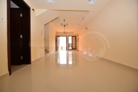 2 bedrooms Villa in Hydra Village, UAE No. 12093 6