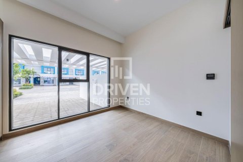 4 bedrooms Townhouse in Damac Lagoons, UAE No. 200756 8