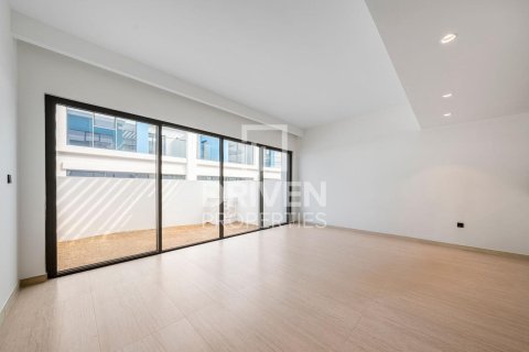 4 bedrooms Townhouse in Damac Lagoons, UAE No. 200756