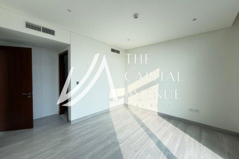 Вилла с 4 спальнями в Абу-Даби, ОАЭ №137028 10