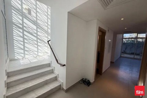 3 bedrooms Townhouse in Dubai, UAE No. 142362 3