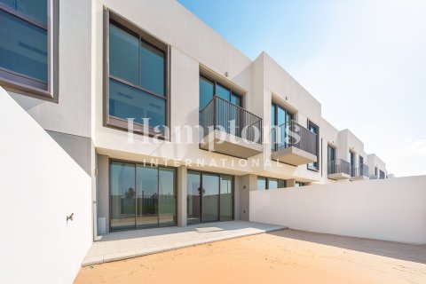 Villa de 3 dormitorios en The Valley, UAE No. 163938 5