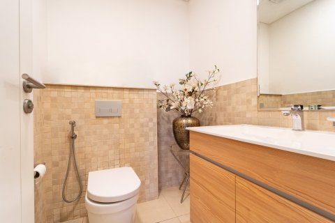 Apartment de 2 dormitorios en Dubai, UAE No. 210430 12