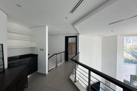 3 bedrooms Apartment in Jumeirah Islands, UAE No. 210428 11
