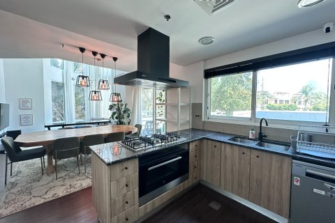 3 bedrooms Apartment in Jumeirah Islands, UAE No. 210428 6