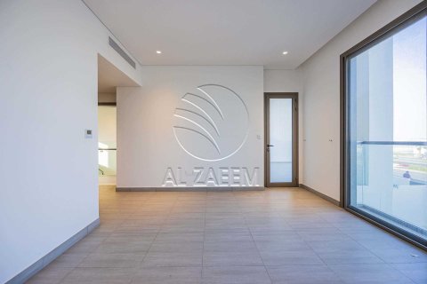 3 bedrooms Villa on the Yas Island, UAE No. 167921 4