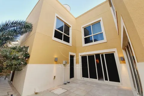 4 bedrooms Townhouse in Al Raha Gardens, UAE No. 167920