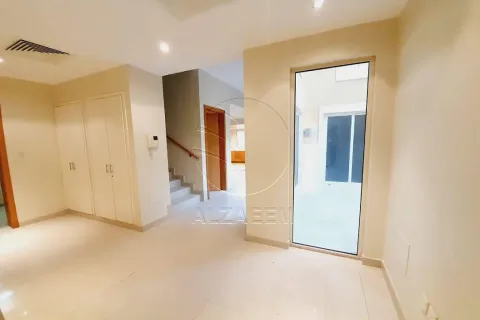 4 bedrooms Townhouse in Al Raha Gardens, UAE No. 167920 4