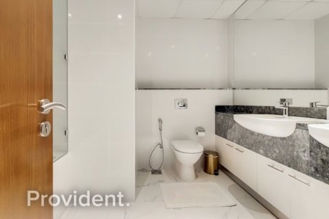 Apartment de 2 dormitorios en AMNA TOWER Business Bay, UAE No. 96003 3
