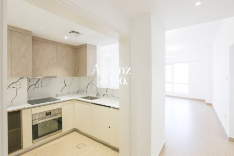 2 bedrooms Apartment in Icon Tower 2, UAE No. 167335 12