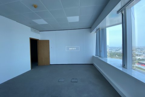 Office de 186.1m² en Sheikh Zayed Road, UAE No. 102129 10