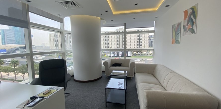 Office de 118.9m² en Sheikh Zayed Road, UAE No. 102126