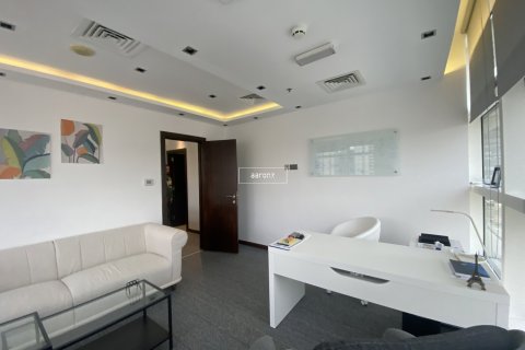 Office de 118.9m² en Sheikh Zayed Road, UAE No. 102126 4