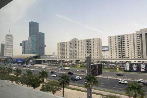Office de 118.9m² en Sheikh Zayed Road, UAE No. 102126 12