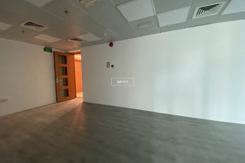 Office de 186.1m² en Sheikh Zayed Road, UAE No. 102130 8