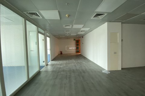 Office de 186.1m² en Sheikh Zayed Road, UAE No. 102130 10