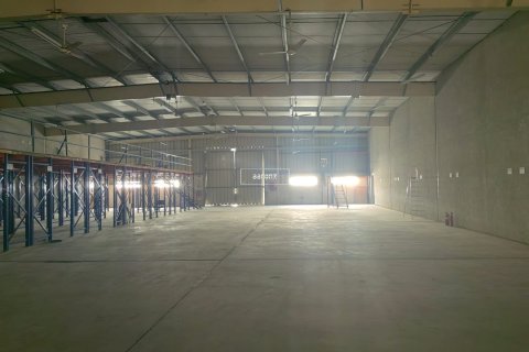 Warehouse de 873.3m² en Al Quoz, UAE No. 102127 11