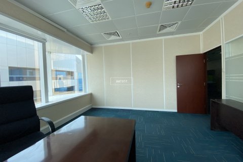 Office de 186.1m² en Sheikh Zayed Road, UAE No. 102128 9