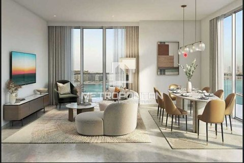 2 bedrooms Apartment in EMAAR Beachfront, UAE No. 22641 3