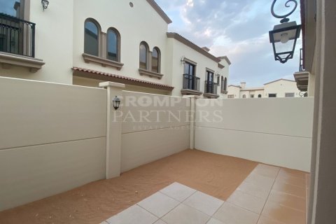3 bedrooms Townhouse in Khalifa City, UAE No. 71750 5