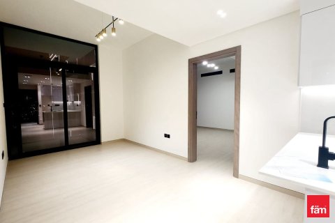 2 bedrooms Apartment in Dubai, UAE No. 101096 16