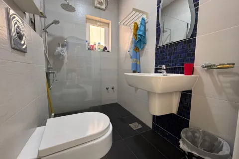 Villa de 7 dormitorios en Al Amarat, Oman No. 108489 5