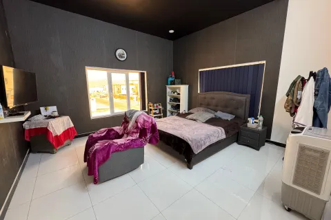 Villa de 7 dormitorios en Al Amarat, Oman No. 108489 6
