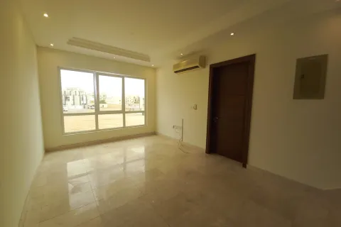 5 bedrooms Villa in Muscat, Oman No. 108486 5
