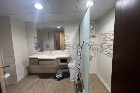 1 bedroom Apartment in Lusail, Qatar No. 57896 8