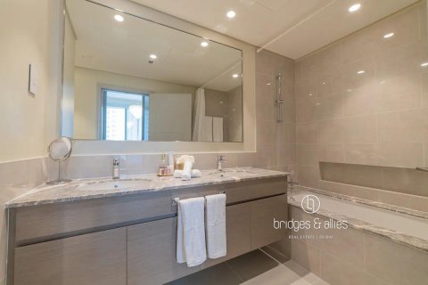 2 غرف نوم شقة في وسط مدينة دبي, الإمارات العربية المتحدة رقم 147430 16