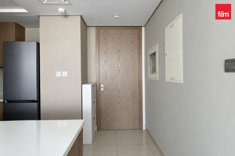 2 bedrooms Apartment in Dubai Science Park, UAE No. 210756 3