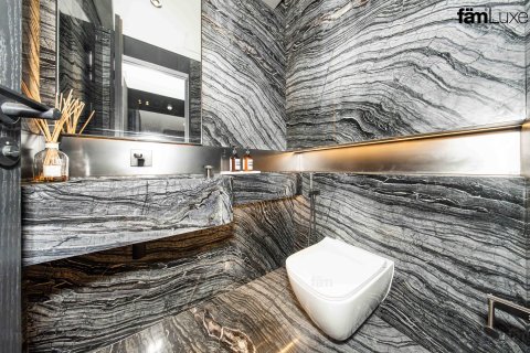 3 bedrooms Apartment in Business Bay, UAE No. 210754 23