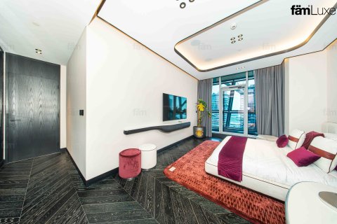 3 bedrooms Apartment in Business Bay, UAE No. 210754 10