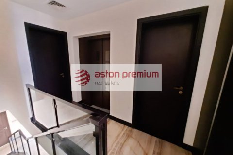 Villa de 4 chambres à Jumeirah Village Circle, UAE No. 140634 5