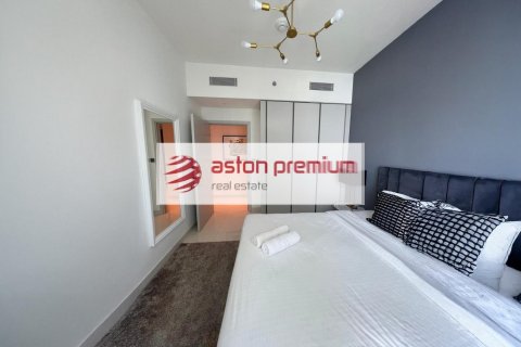 Квартира с 3 спальнями в EMAAR Beachfront, ОАЭ №140637 21